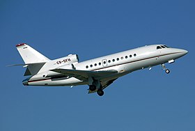 Dassault.falcon900.cs-dfh.arp.jpg