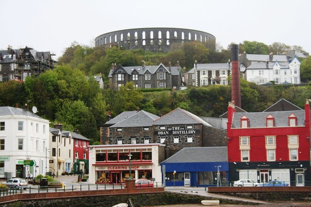 Oban distillery from the pier