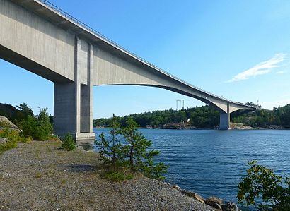 Vägbeskrivningar till Farstabro med kollektivtrafik