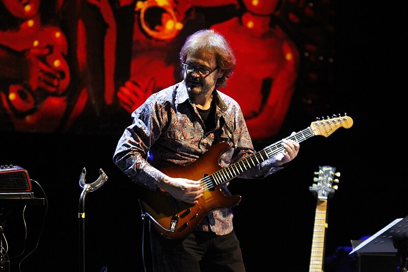 File:Federico Ramos at Teatro Solís.jpg