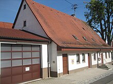 Feuerwehrhaus und Rathaus von Oppingen Ortsteil von Nellingen Alb-Donau Kreis