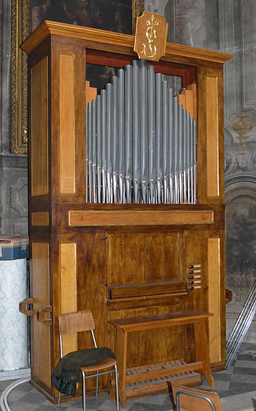 File:Firenze, basilica della Santissima Annunziata - Organo positivo.jpg