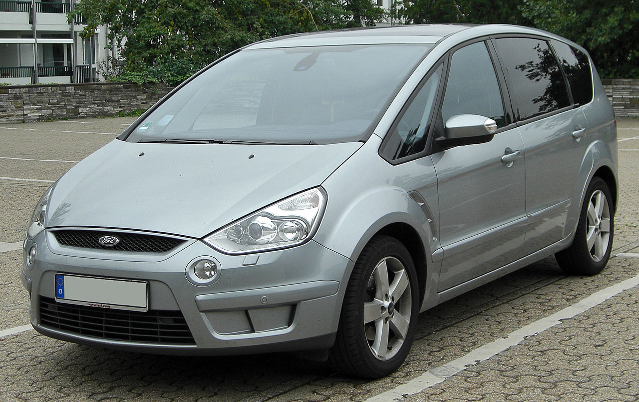Ford S-Max front 20100815.jpg