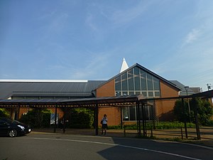 Funabashi-nichidaimae-station-eastexit-2016-7-11.jpg