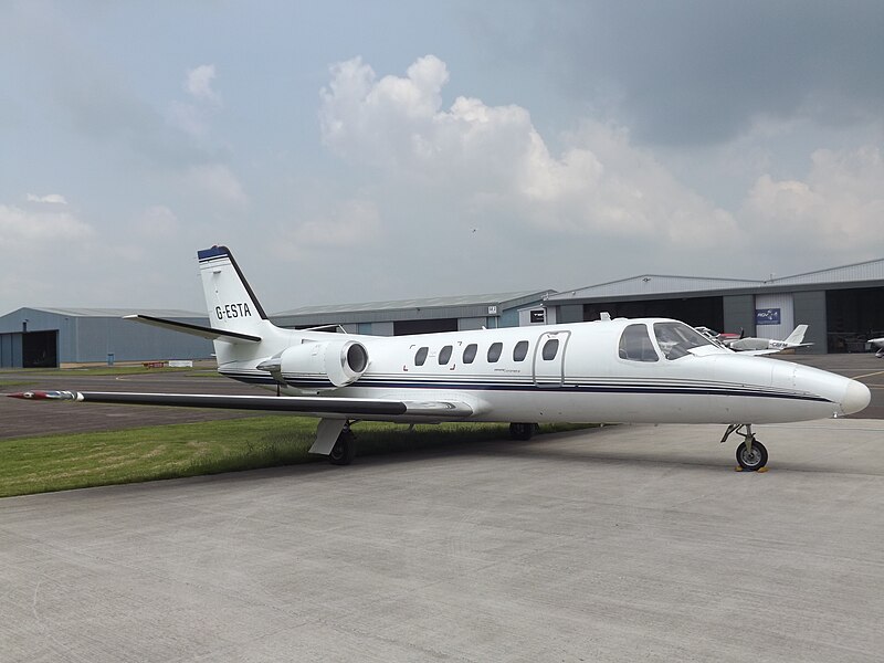 File:G-ESTA Cessna Citation II Executive Aviation Services Ltd (27510219511).jpg