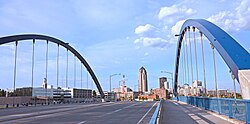 George Washington Carver Bridge 2010.jpg