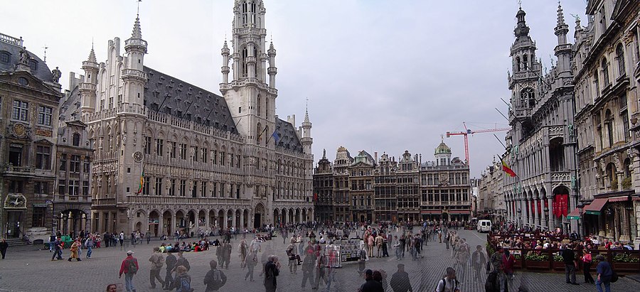 Grand place brussels.jpg