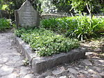 Grave of George Rex.jpg