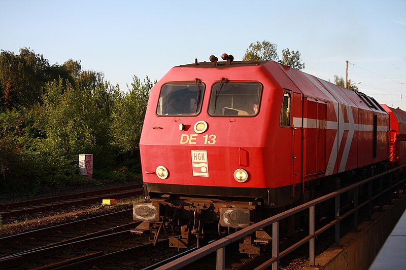 File:HGK-Baureihe 240.jpg