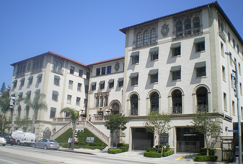 File:Hacienda Arms (Piazza del Sol), West Hollywood.JPG