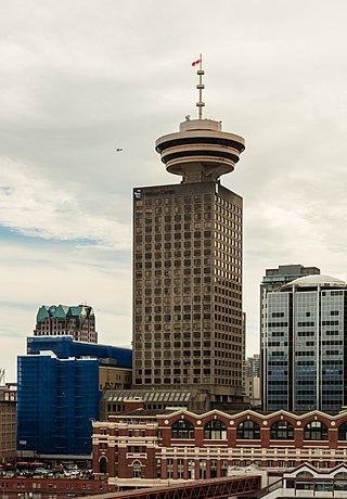 <span class="mw-page-title-main">Harbour Centre</span> Mixed-use skyscraper in Vancouver, British Columbia