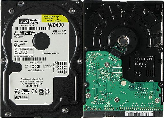 File:Hard disk WD 400.jpg - Wikimedia Commons