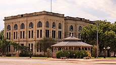 Haskell County Texas Courthouse 2015.jpg