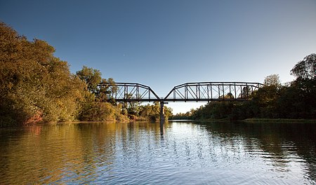 Healdsburg Memorial Bridge