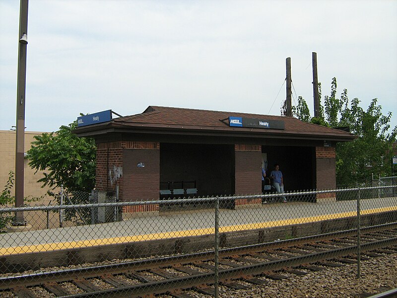 File:Healy Metra Station.jpg