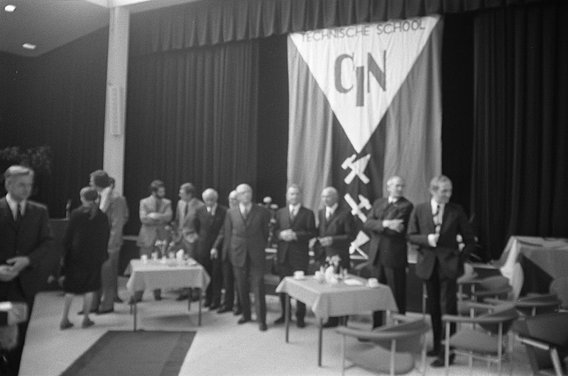 File:Honderd jarig bestaan technische school Concordia Inter N te Amsterdam, Bestanddeelnr 926-7260.jpg