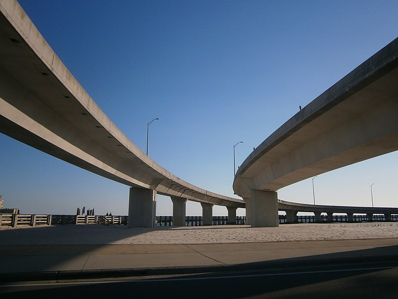 File:I-110 at Highway 90 - panoramio.jpg