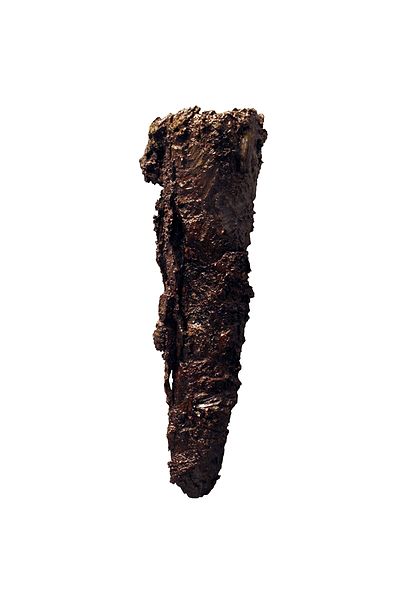 File:Iron Age spear socket-Esino-IMG 1138-white.jpg