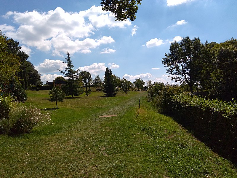 File:Jardins du manoir d'Eyrignac 04.jpg