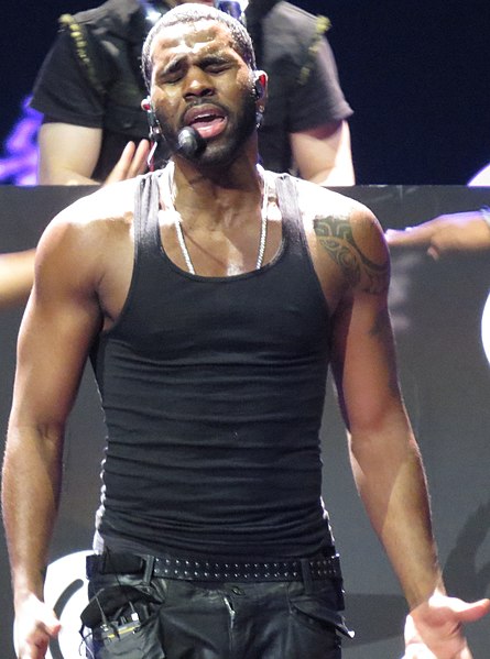 File:Jason Derulo 2013 December 1.jpg