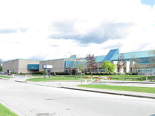 <span class="mw-page-title-main">Johnston Heights Secondary School</span> Secondary school in Surrey, British Columbia, Canada