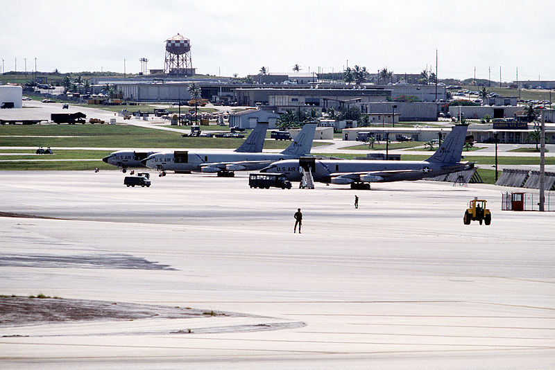 File:KC-135As at Andersen AFB 1982.JPEG