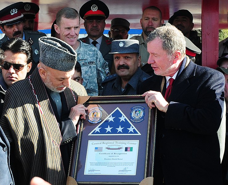 File:Karzai is presented a certificate of recognition.jpg