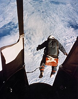 <span class="mw-page-title-main">Space diving</span> Skydiving from near space