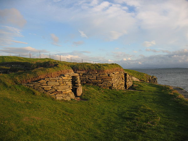 The seaward walls of Knap of Howar