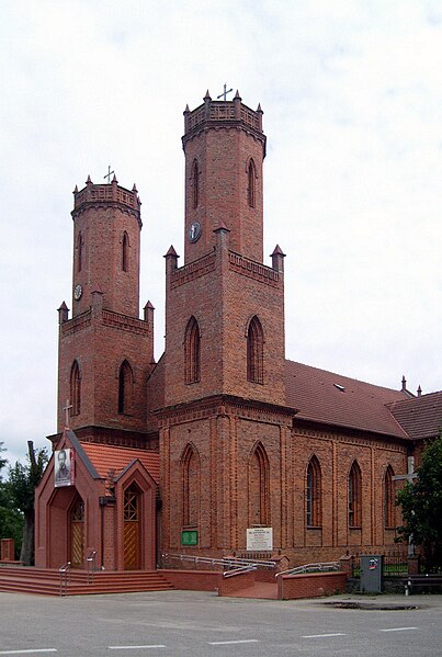 File:Krokowa church.jpg