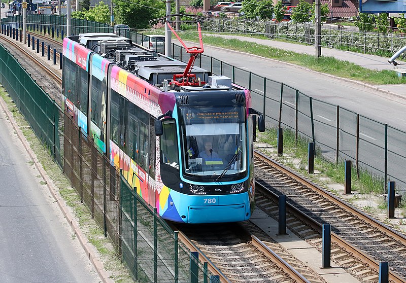 File:Kyiv Express Tram 780 2019 G1.jpg