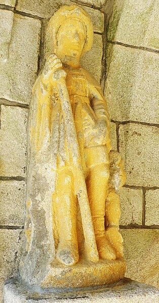 File:La Forêt-Fouesnant 10 Eglise paroissiale Statue.JPG