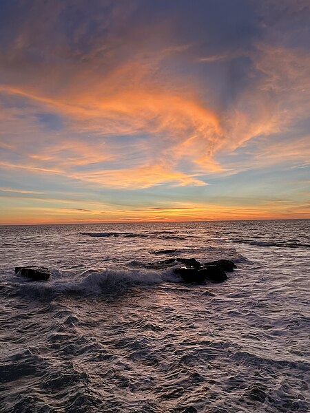 File:La Jolla Cove 12 2022-12-04.jpeg