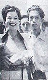 Laya Raki and reporter in Jakarta Dunia Film 15 Jan 1954 p4.jpg