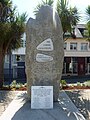 Le Relecq-Kerhuon : le monument en mémoire des victimes du bombardement du 7 juin 1941.