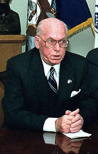 <span class="mw-page-title-main">Lennart Meri</span> President of Estonia from 1992 to 2001