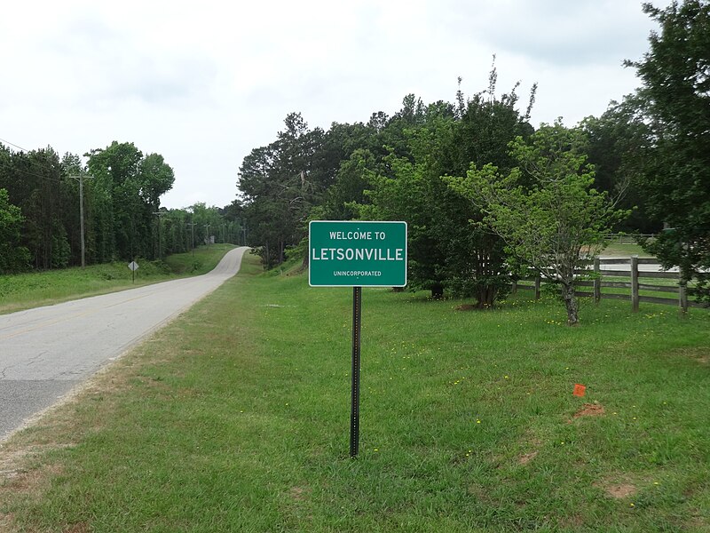 File:Letsonville limits, Colwell Rd WB.JPG