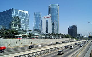 <span class="mw-page-title-main">Vía Expresa Luis Fernán Bedoya Reyes</span> Avenue in Lima, Peru