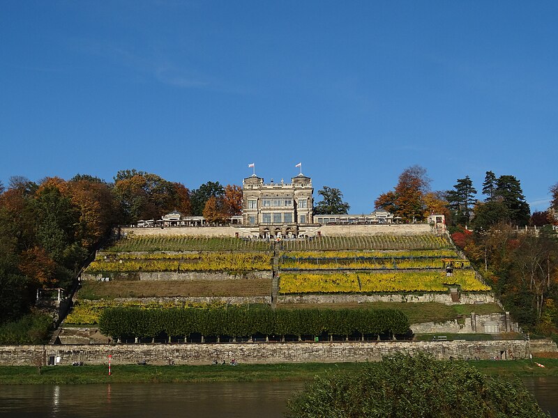 File:Lingnerschloss (151).jpg