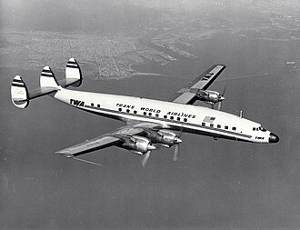 A TWA L-1649 Starliner Lockheed L-1649 Constellation TWA.jpg