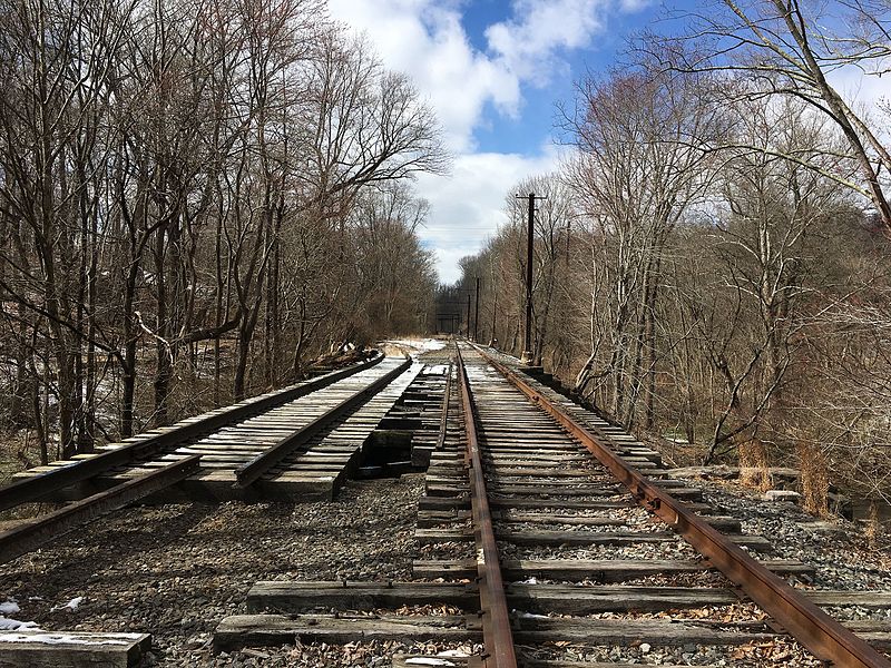 File:Looking down former Wawa station towards West Chester in 2017.jpg