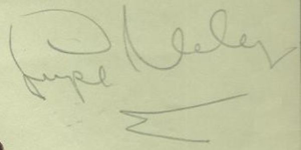 Image: Lupe Vélez signature