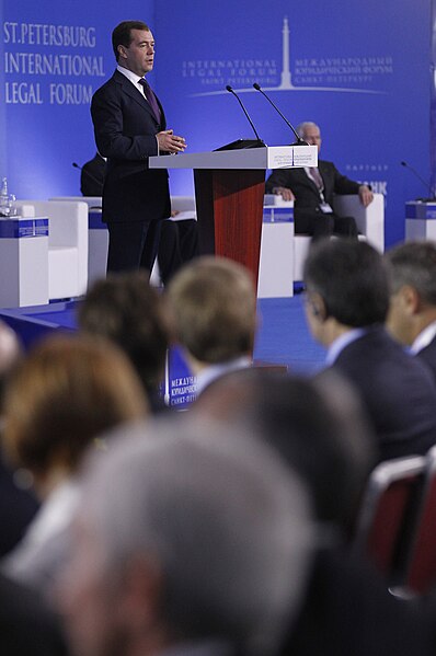 File:Medvedev on 2nd ILF in SPb 04.jpg