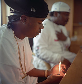 <span class="mw-page-title-main">Memphis Bleek</span> American rapper and hype man