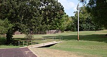 Footbridge over Prairie Creek in Militia Springs Park Militia Springs 02.JPG