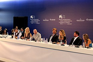 Cast e regista alla conferenza stampa del Festival di Venezia 2017.