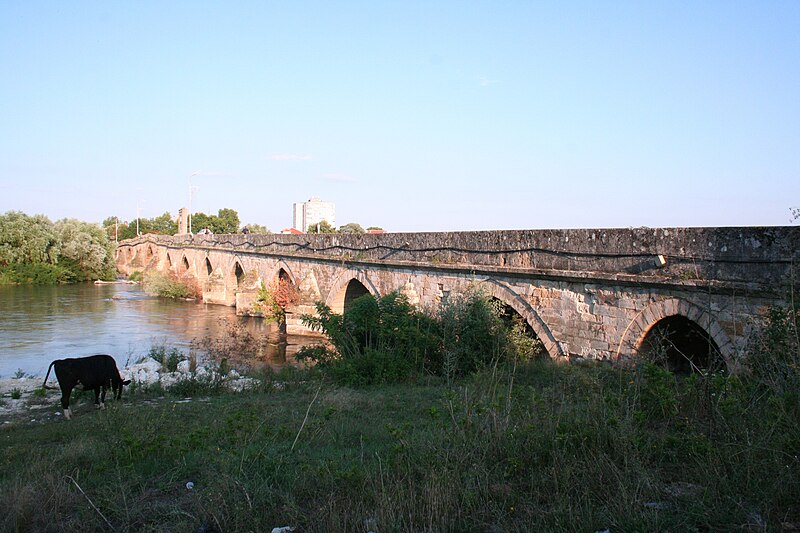 File:Mustafa Pasha Bridge, Svilengrad - 1.jpg