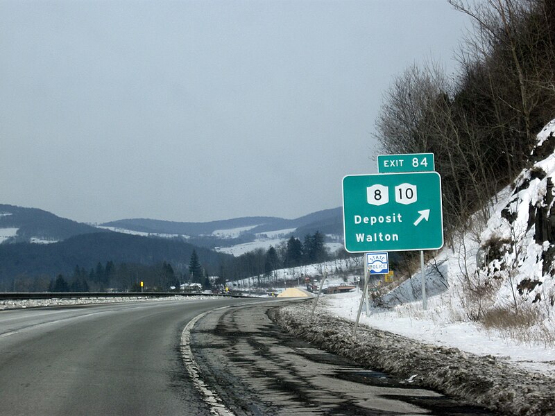 File:NY 8-NY 10 exit on NY 17.jpg