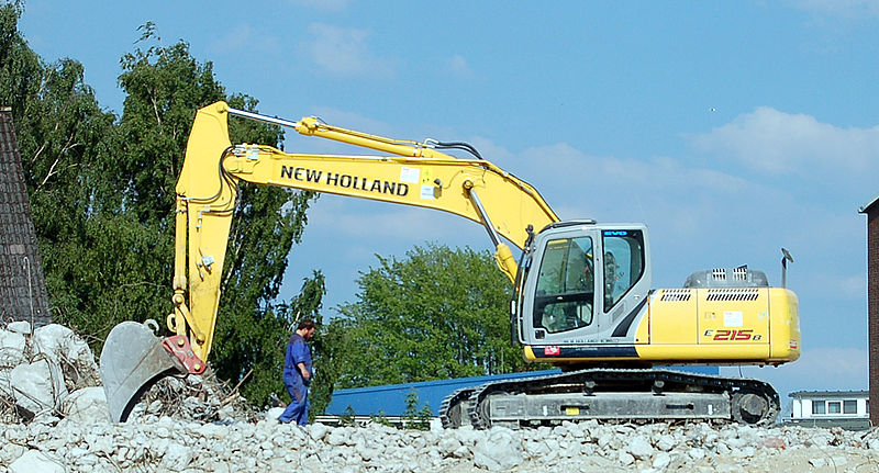 File:New Holland E215B 01.jpg