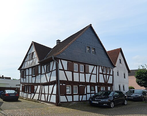 Nieder-Florstadt, Marktplatz 3